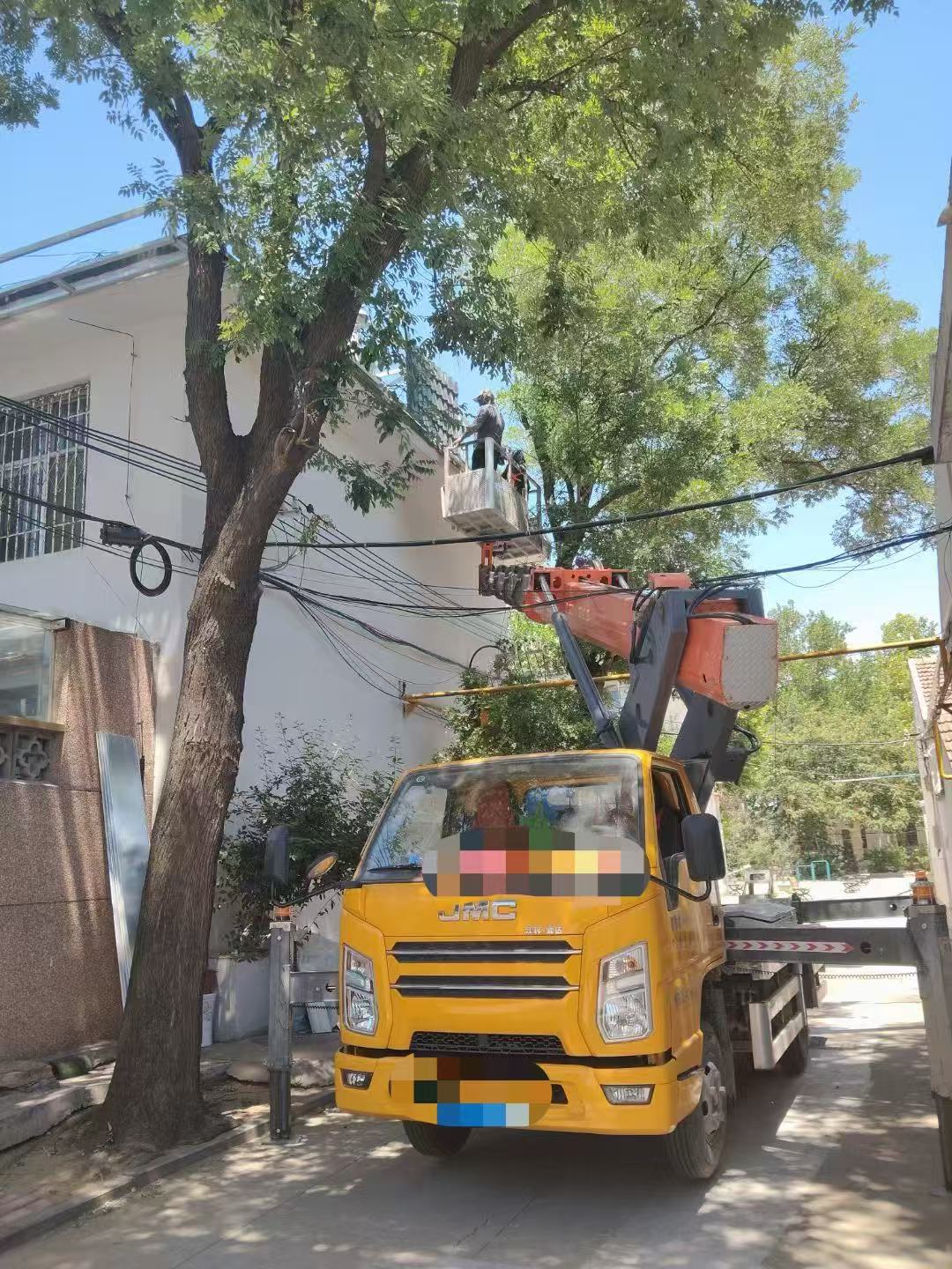 双辽市高空作业车能吊装重物吗？最大承载多少公斤？