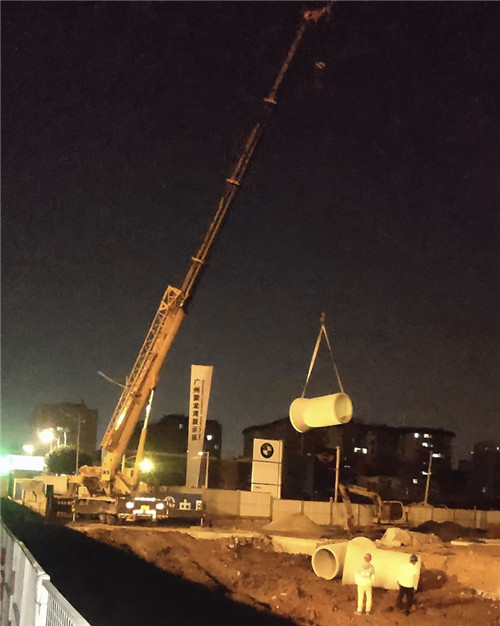 双辽市“弯臂矫正”—— 吊车的 “形变补偿” 技术